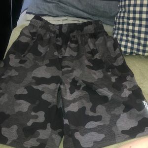 Reebok Black Camo Athletic Shorts Size Small Wonderful Condition